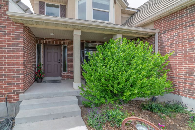 Benefits Of Installing Concrete Walks, Steps, And Porches